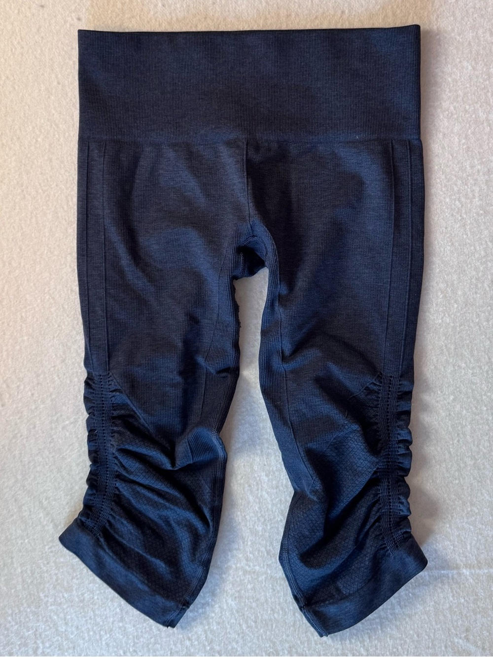 Lululemon Cropped Leggings Ruched Mesh Running Capri Navy Blue